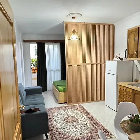 شقة Bright Studio, Astir *