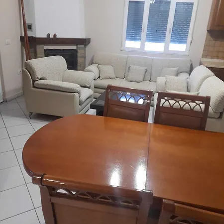 Saukwood * Tirana